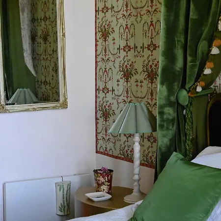 Beautiful In A Castle In * Deauville