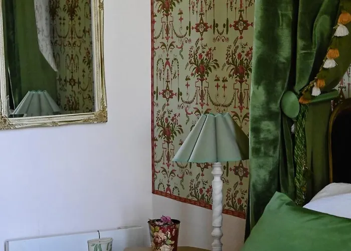 Beautiful In A Castle In * Deauville