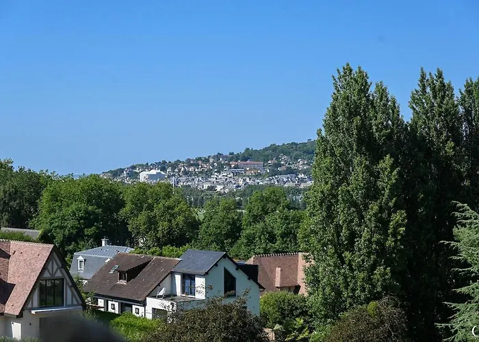 Beautiful In A Castle In * Deauville